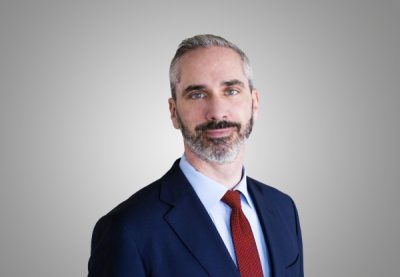 UniCredit îl numește pe Dan Bucşa în funcţia de economist-șef pentru Europa Centrală și de Est UniCredit îl numește pe Dan Bucşa în funcţia de economist-șef pentru Europa Centrală și de Est