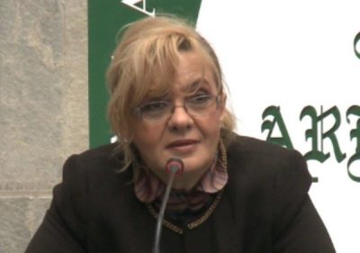 Ruxandra AVRAM, Șef compartiment reglementare şi monitorizare a sistemelor de plăţi şi sistemelor de decontare, BNR: După o viață, aproape că te confunzi cu instituția cu care coabitezi Ruxandra AVRAM, Șef compartiment reglementare şi monitorizare a sistemelor de plăţi şi sistemelor de decontare, BNR: După o viață, aproape că te confunzi cu instituția cu care coabitezi