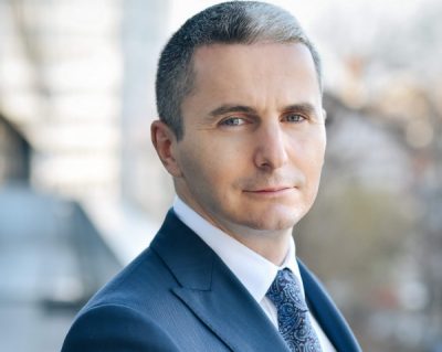 Studiu Deloitte: Două miliarde de tineri riscă să devină inadaptați la piața muncii în cea de-a patra revoluţie industrială Studiu Deloitte: Două miliarde de tineri riscă să devină inadaptați la piața muncii în cea de-a patra revoluţie industrială