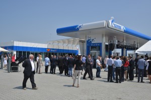 Gazprom extinde reţeaua de benzinării din România