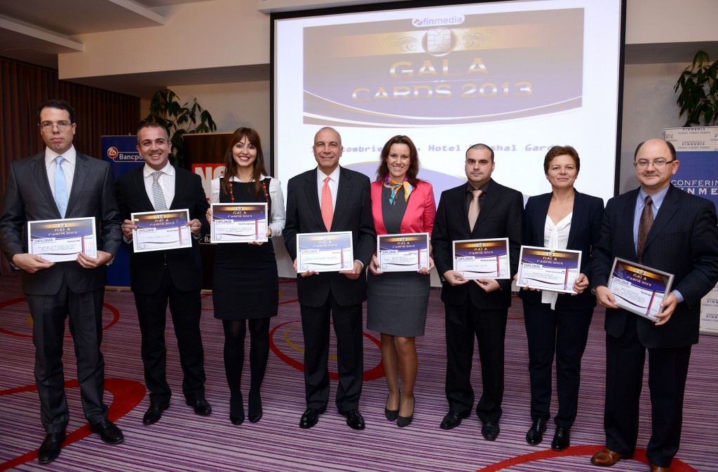 Piaţa Financiară a decernat 10 premii pentru performanţe în industria cardurilor