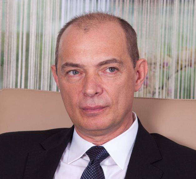 Vicepreşedintele ASF, Daniel Tudor, demisionează din funcţie Vicepreşedintele ASF, Daniel Tudor, demisionează din funcţie