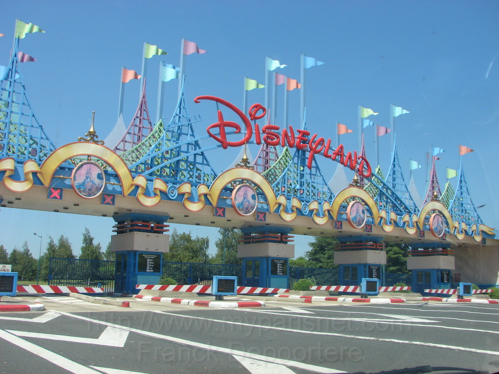 Campanie ING Bank & MasterCard cu premii Disney