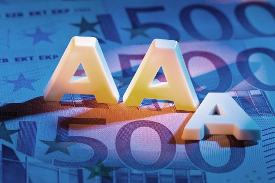Alternativă la serviciile Fitch, S&P şi Moody's Alternativă la serviciile Fitch, S&P şi Moody's