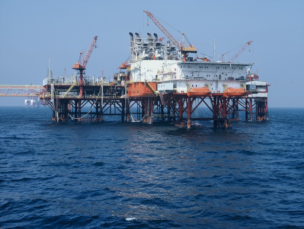 ExxonMobil şi OMV Petrom au început noi lucrări de foraj pentru explorare în Marea Neagră