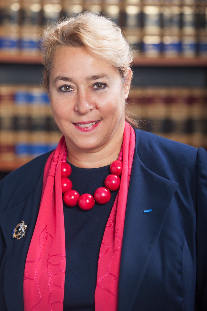 Dana GRUIA DUFAUT, Cavaler al Ordinului francez Legiunea de Onoare