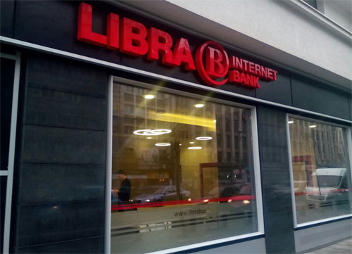 Libra Internet Bank oferă Apple Pay clienților săi pentru plăți mai sigure și mai rapide