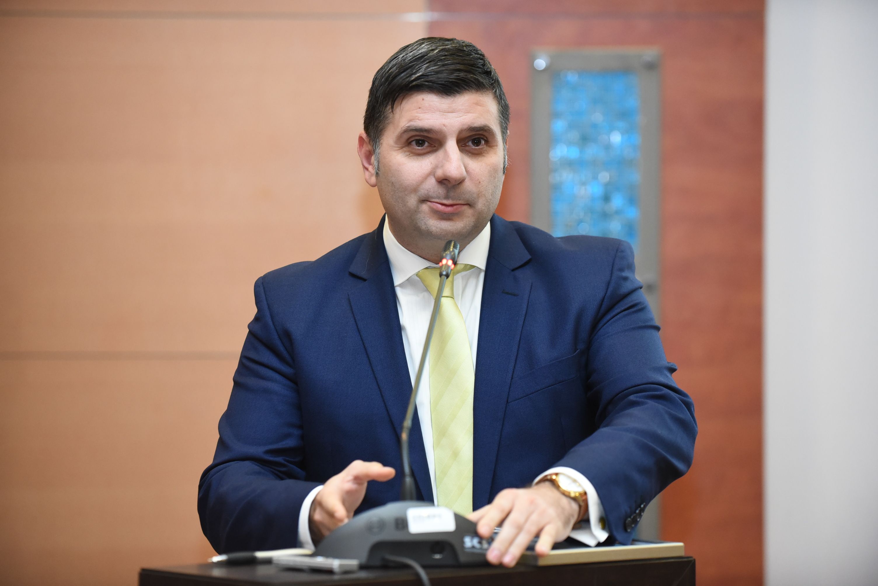 Poştaşul va suna de două ori: pentru servicii tradiţionale, dar şi pentru oferte de produse financiare Poştaşul va suna de două ori: pentru servicii tradiţionale, dar şi pentru oferte de produse financiare