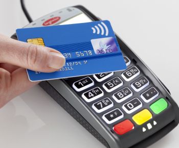 Europenii au făcut peste 3 miliarde de plăți cu Visa contactless în ultimul an