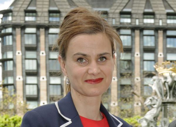 Newly elected Labour MPs. Jo Cox (left) MP for Batley & Spen, with Holly Lynch, MP for Halifax (right) at a photocall of newly elected Labour MP's at Westminster, central London. Picture date: Tuesday May 12, 2015. See PA story POLITICS Labour. Photo credit should read: Yui Mok/PA Wire URN:22984252