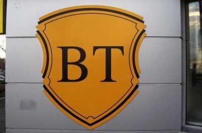 bt