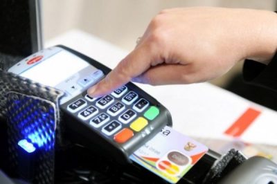 ANAF: În 10 judeţe impozitele pot fi plătite cu cardul bancar