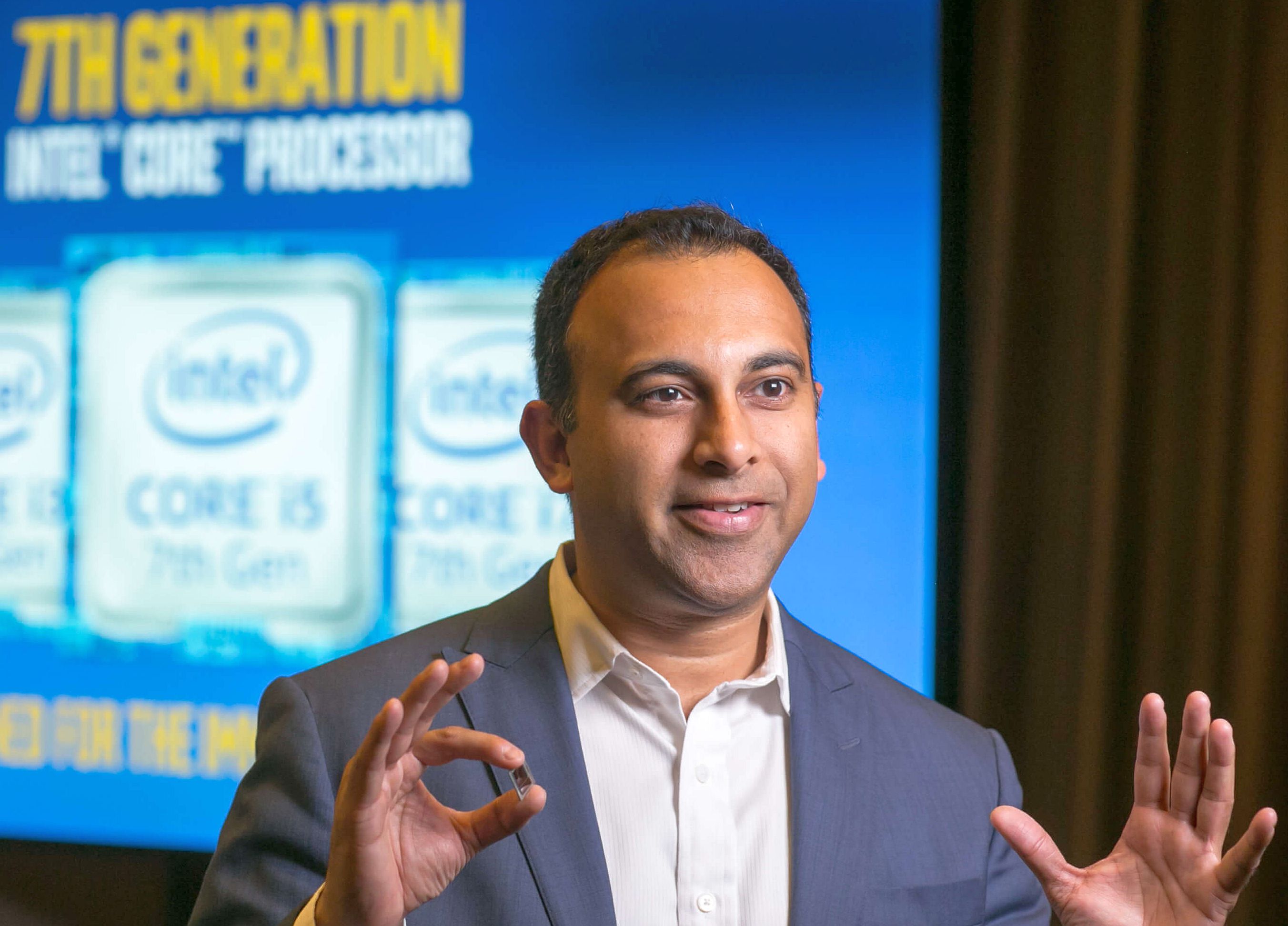 Cea de-a șaptea generație a gamei de procesoare Intel Core – construită pentru internetul captivant Cea de-a șaptea generație a gamei de procesoare Intel Core – construită pentru internetul captivant