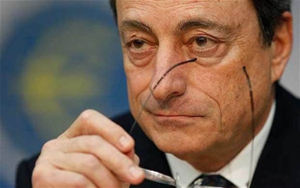 BCE menţine dobânzile, dar face rocada mică de prognoză economică