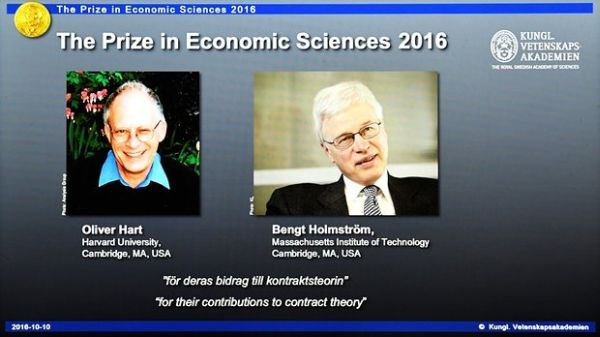 Britanicul Oliver Hart şi finlandezul Bengt Holmstrom sunt câştigătorii  Premiului Nobel pentru Economie