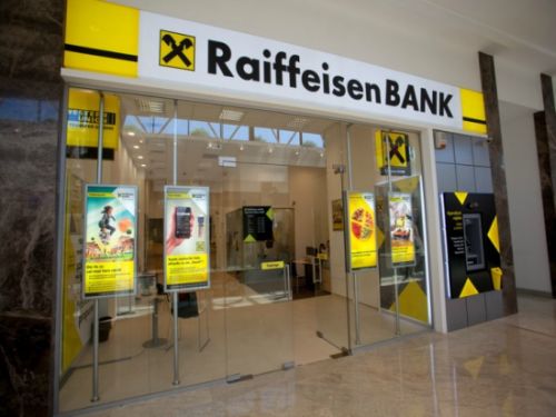 Raiffeisen Bank a înregistrat un profit net de 100 mil. euro şi o creştere a creditării de 10% în 2016