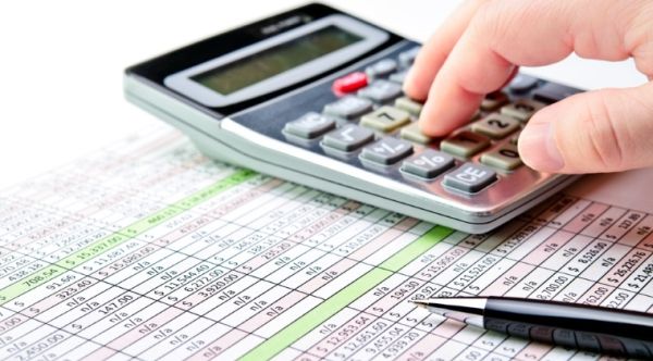 Riscurile legate de creșterea economică în zona euro sunt induse și de incertitudinile politice Riscurile legate de creșterea economică în zona euro sunt induse și de incertitudinile politice