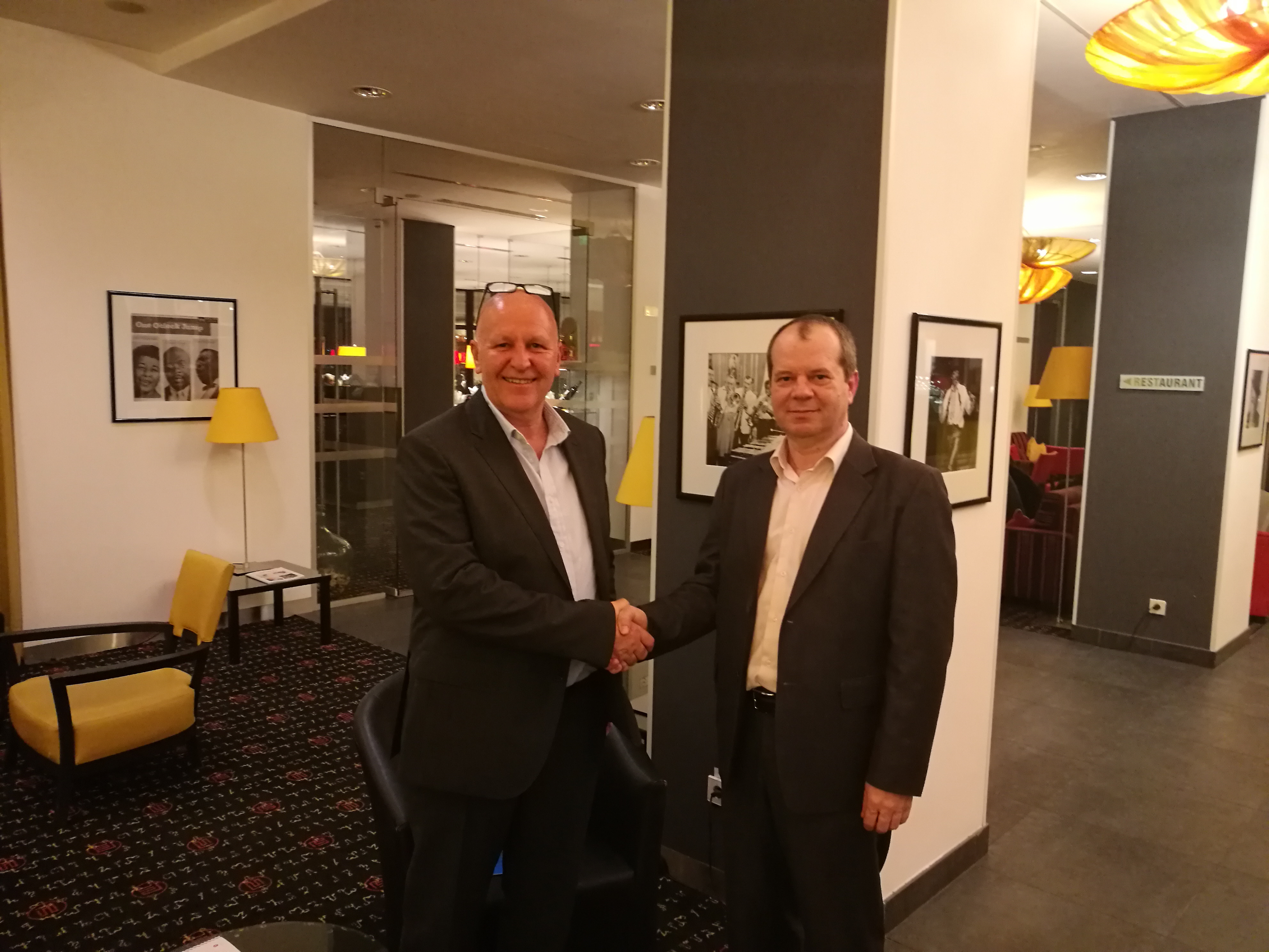 Veridian Systems și Business Logic Systems fac echipă pentru a furniza marketing interactiv in timp real Veridian Systems și Business Logic Systems fac echipă pentru a furniza marketing interactiv in timp real