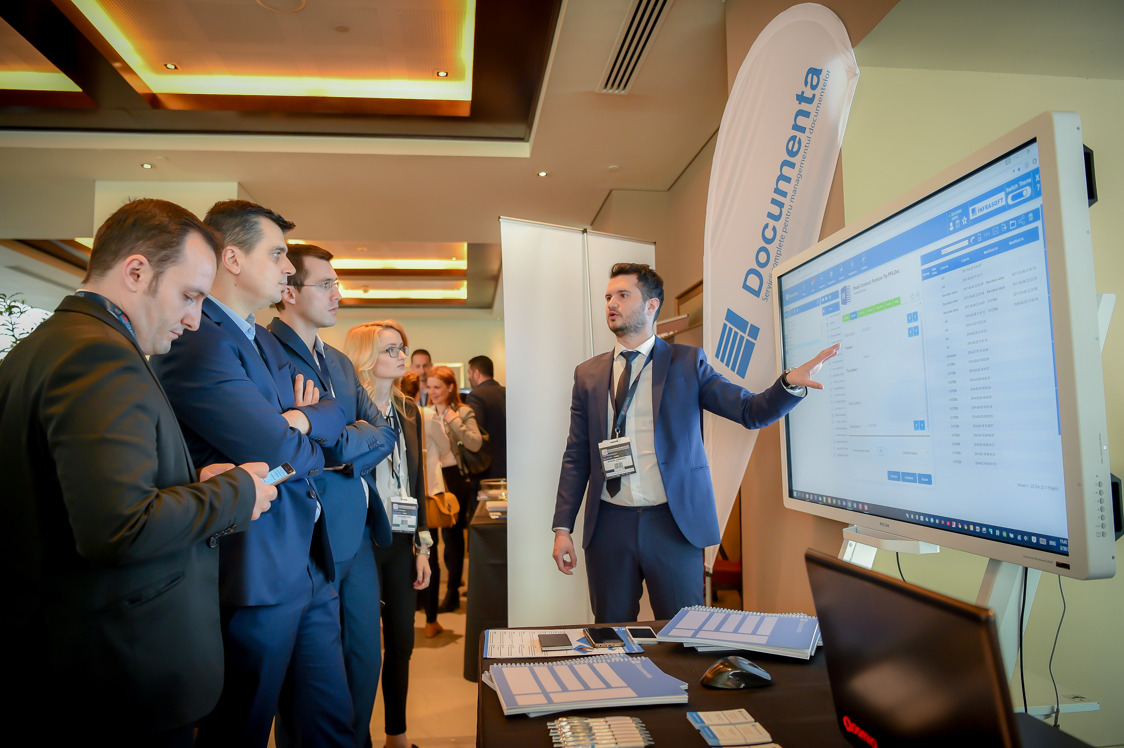 Infrasoft a iniţiat o dezbatere despre mobilitate şi eficienţă în lucrul cu documentele Infrasoft a iniţiat o dezbatere despre mobilitate şi eficienţă în lucrul cu documentele
