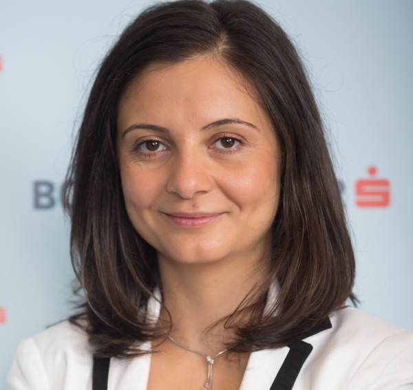Nicoleta Deliu, BCR: Comunicarea simplă şi directă creează punţi trainice de legătură între oameni şi companii
