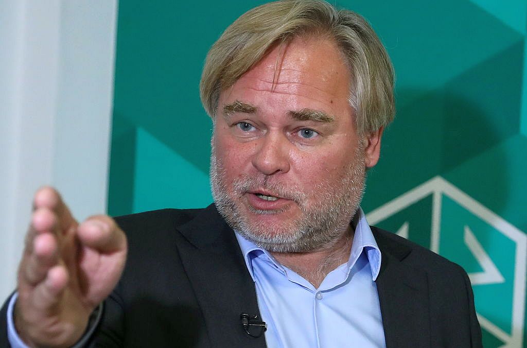 Kaspersky Lab își mută infrastructura principală din Rusia în Elveția