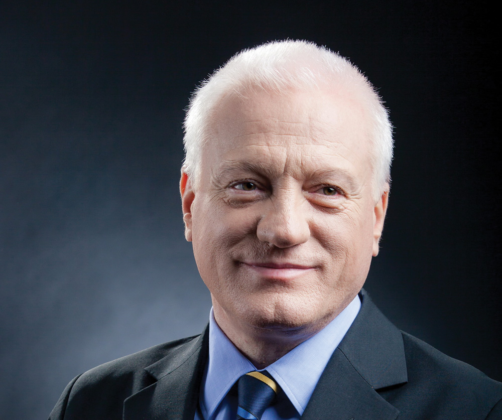 Valeriu Stoica: „Mi-am asumat două proiecte de antreprenoriat în zona privată” Valeriu Stoica: „Mi-am asumat două proiecte de antreprenoriat în zona privată”