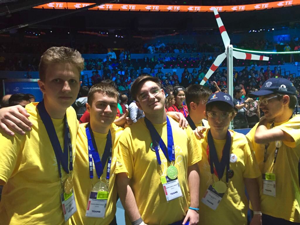 5 medalii de aur pentru România la Olimpiada de robotică FIRST Global Challenge 2018, din Mexic