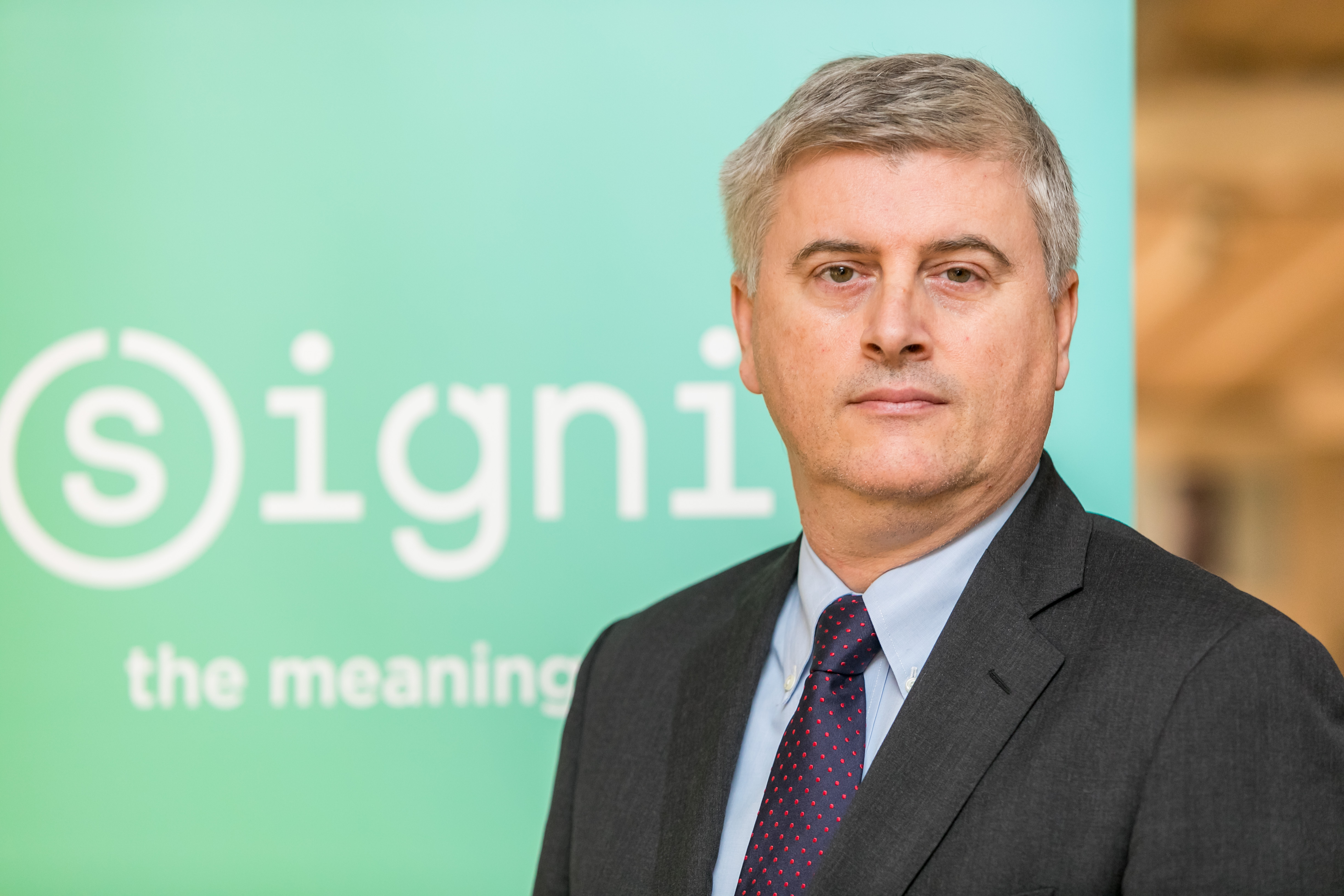 Signify contribuie la transformarea digitală a industriei iluminatului Signify contribuie la transformarea digitală a industriei iluminatului