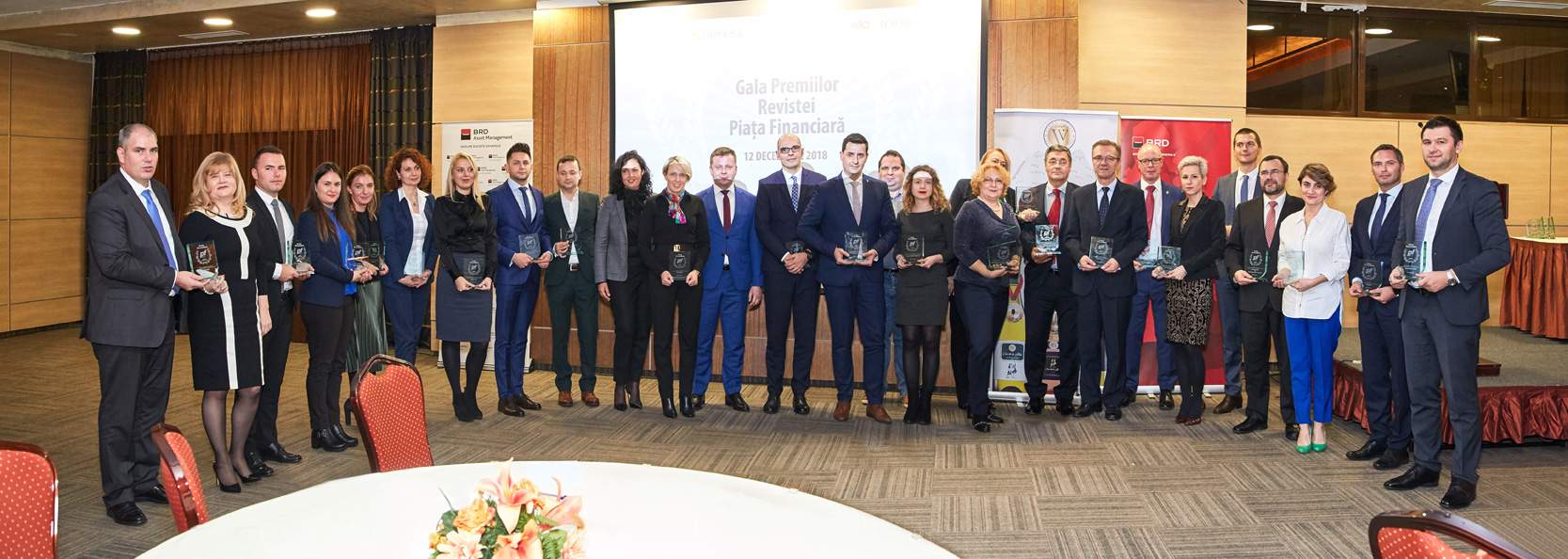 Piaţa Financiară a desemnat câştigătorii premiilor Anuale şi Centenare la „Gala Premiilor Revistei Piaţa Financiară”
