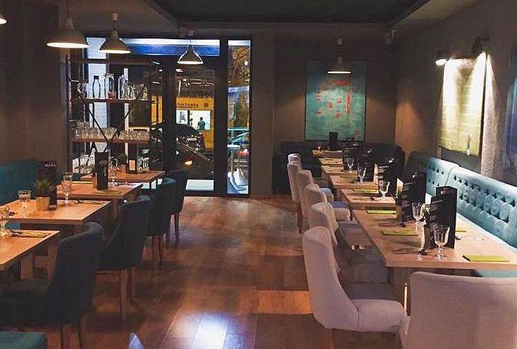 Conceptul ”art restaurant” intră în București prin ”Ora Experience”
