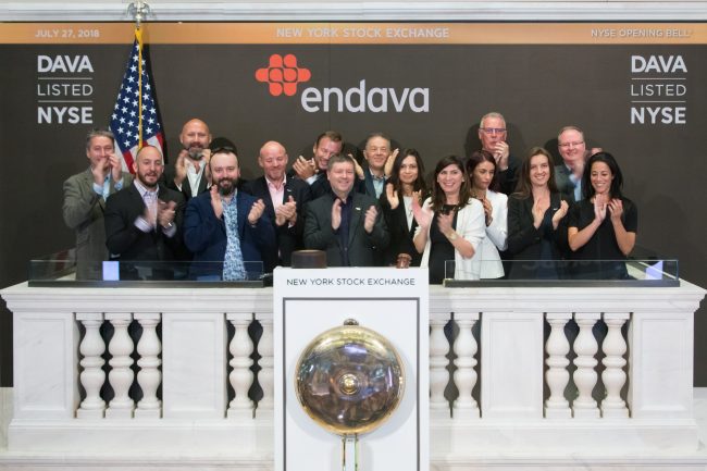 Prețul acțiunilor ENDAVA a crescut cu 91,5% la un an de la listarea din New York