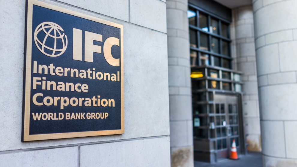 Împrumutul IFC susține incluziunea financiară a femeilor antreprenor care au microcompanii în România Împrumutul IFC susține incluziunea financiară a femeilor antreprenor care au microcompanii în România