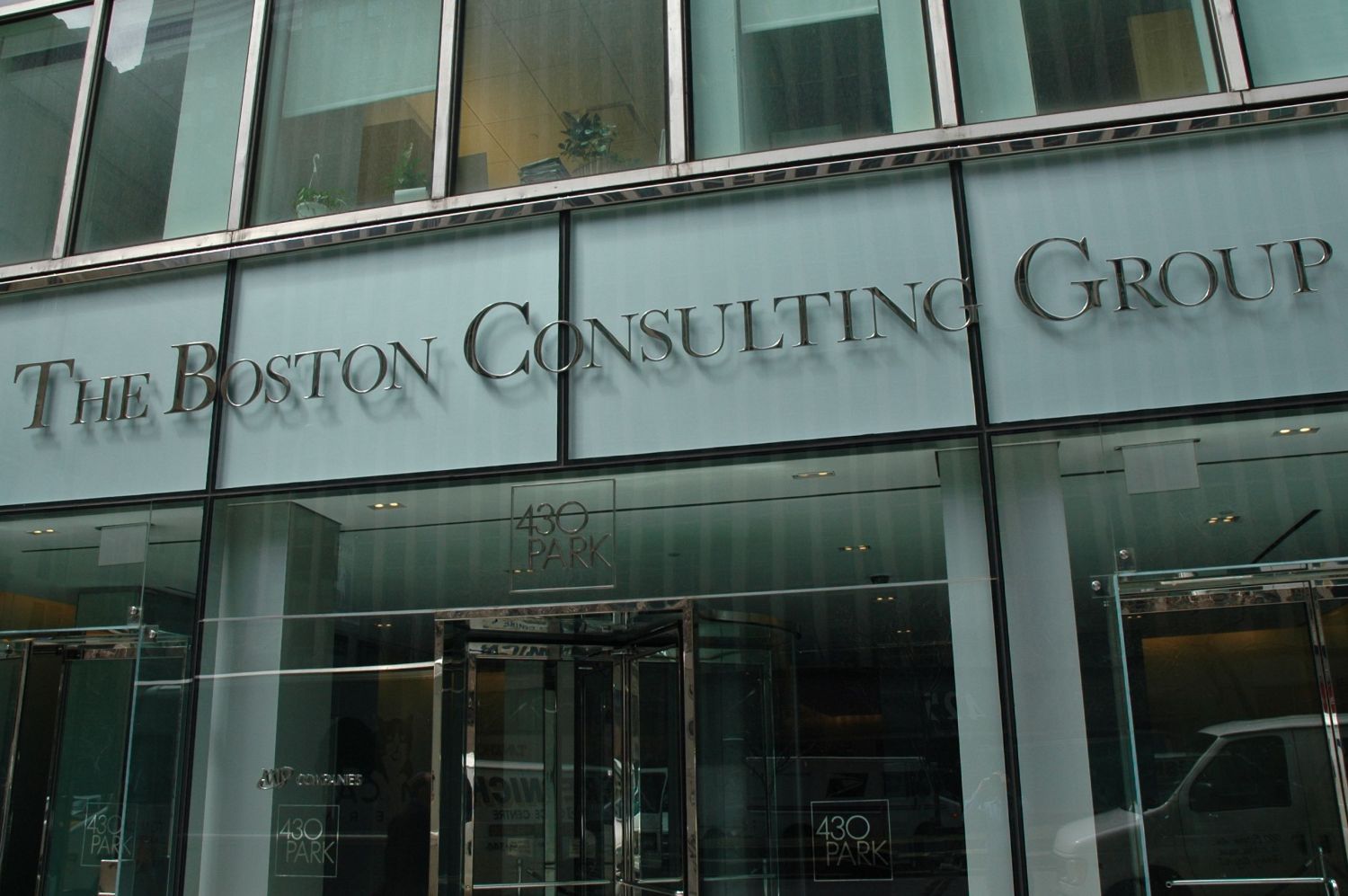 Boston Consulting Group (BCG): Comportamentul  companiilor chineze în contextul Covid-19, unele triplând afacerile
