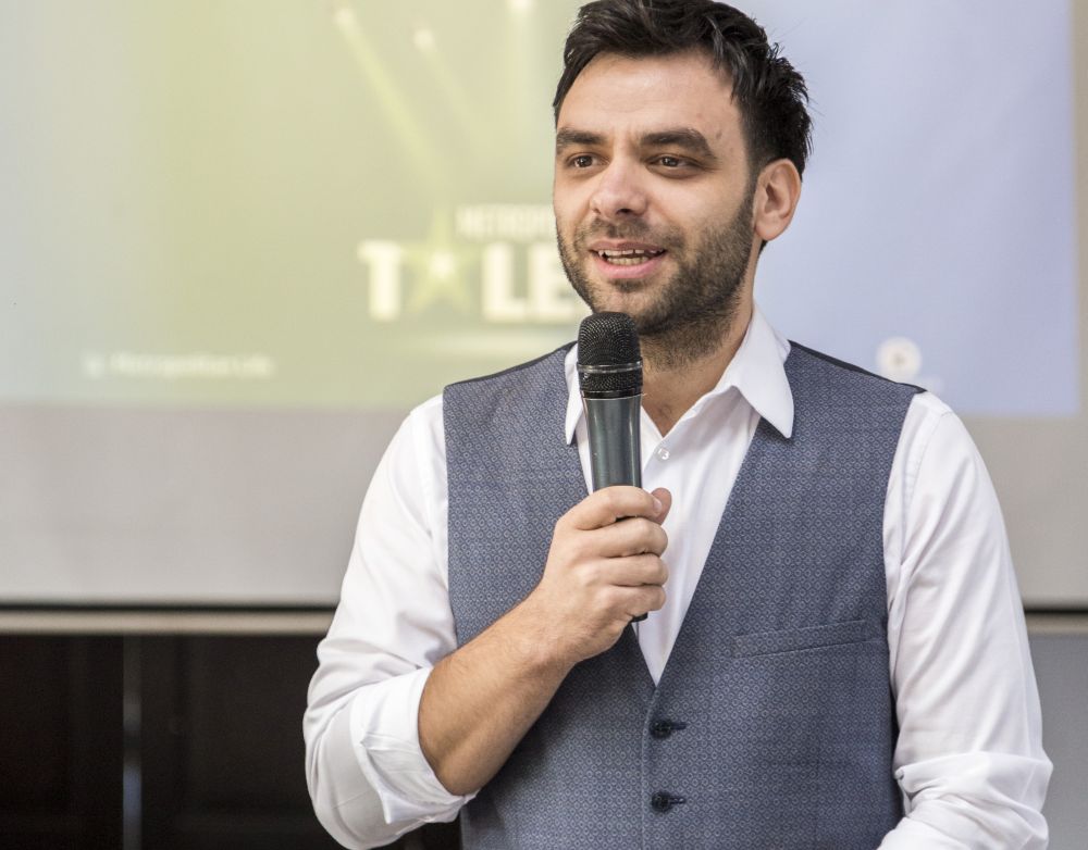 120 de companii  investesc în dezvoltarea angajaților la  primul Campionat de public speaking online din România
