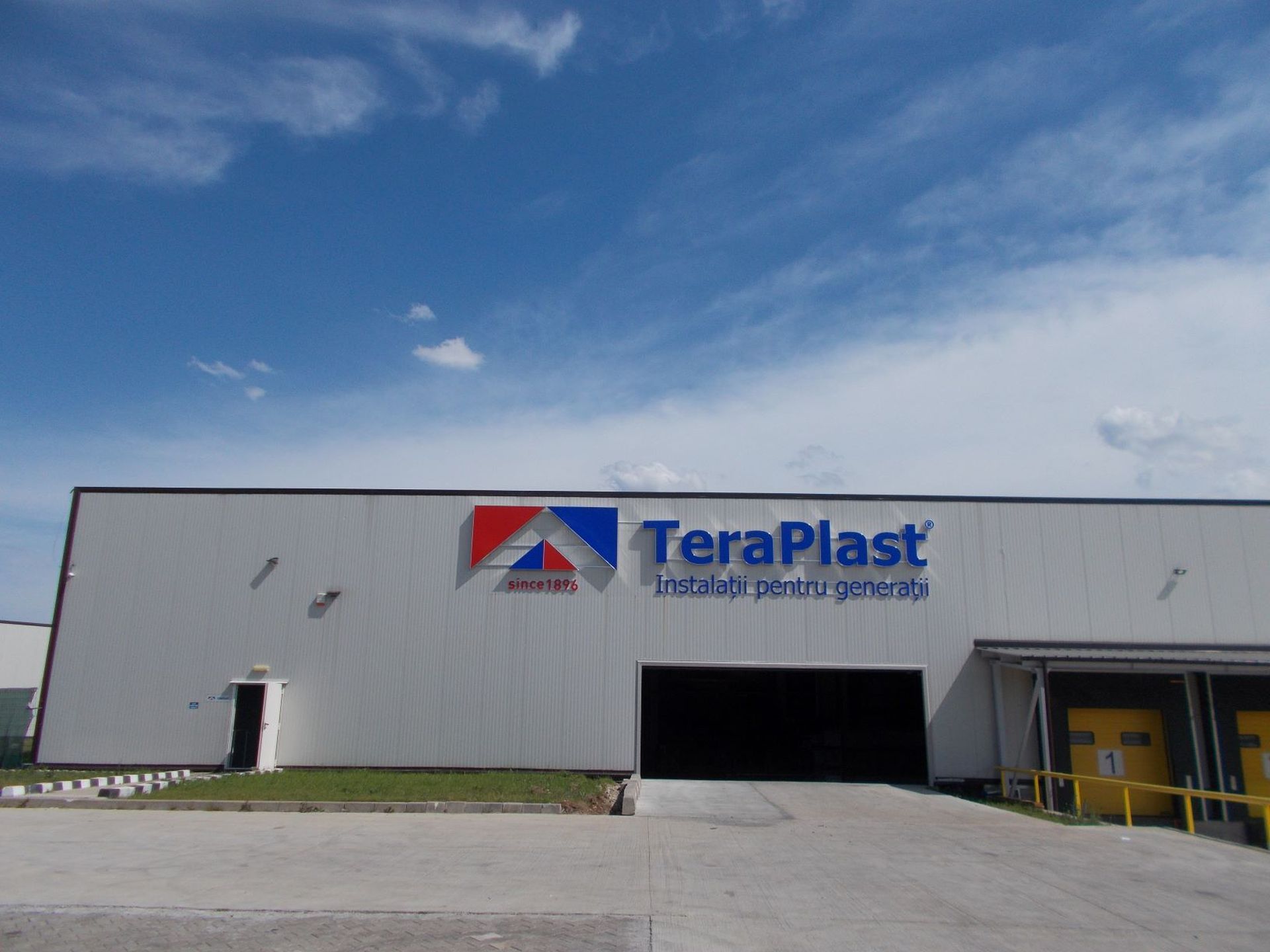 Grupul TeraPlast distribuie 226,6 milioane de lei sub formă de dividend special