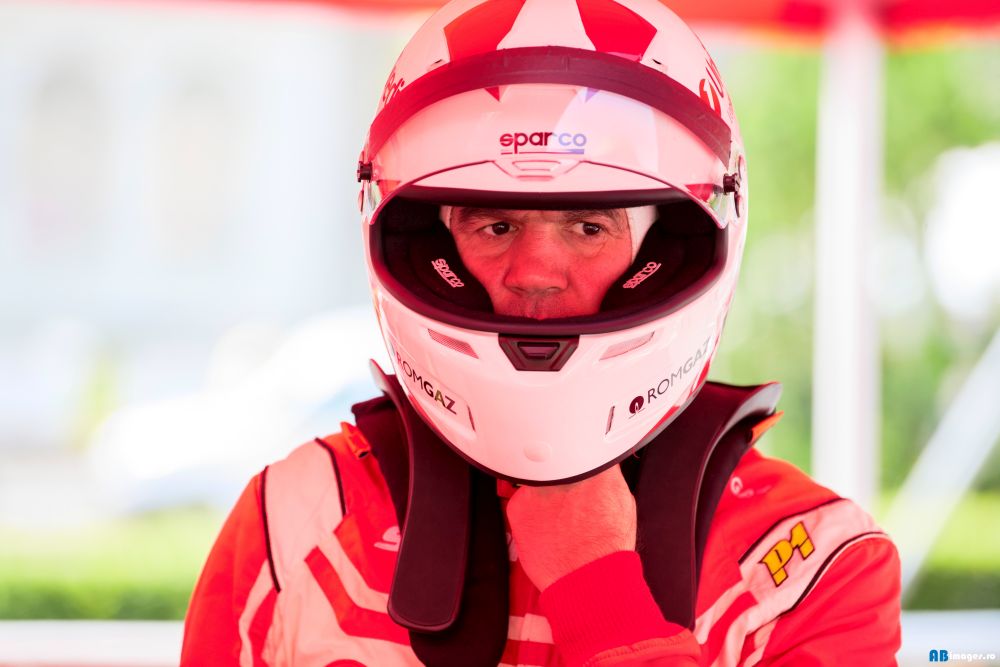 UniCredit Leasing, partener în performanţă al motorsportului românesc pentru patru ani la rând