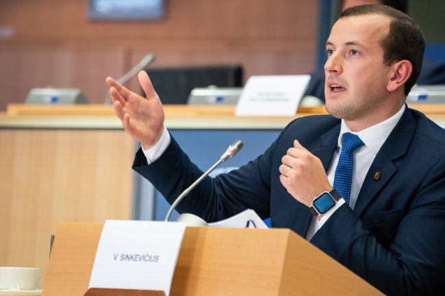 Raportul din 2020 privind economia albastră: Sectoarele economiei albastre contribuie la redresarea economică și pregătesc terenul pentru Pactul verde european