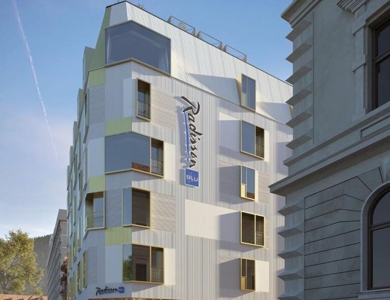 Ra-Ra Hotels dezvoltă proiectul Radisson Blu Aurum din Brașov cu finanțare de la EximBank