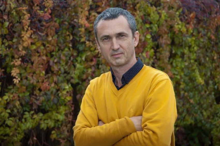 Octavian Vucmanovici, CEO și cofondator Vifrana: Listarea acțiunilor ne oferă vizibilitate și consolidează poziția companiei în relație cu clienții externi Octavian Vucmanovici, CEO și cofondator Vifrana: Listarea acțiunilor ne oferă vizibilitate și consolidează poziția companiei în relație cu clienții externi