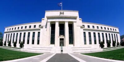 ENGLISH SECTION: Fed hikes US interest rates by 25bp