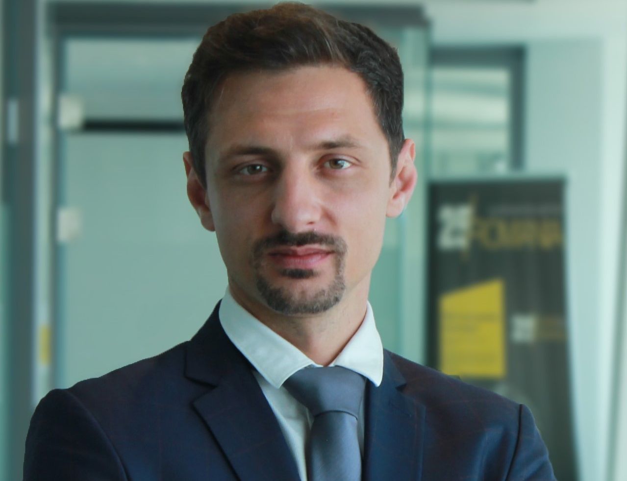 Pericolul din spatele zidurilor de apărare, când amenințarea vine din interior Pericolul din spatele zidurilor de apărare, când amenințarea vine din interior
