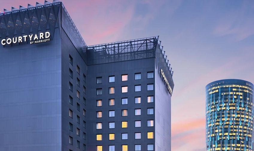 Apex Alliance numește un nou director general al hotelului Courtyard by Marriott Bucharest Floreasca și estimează revenirea industriei ospitalității
