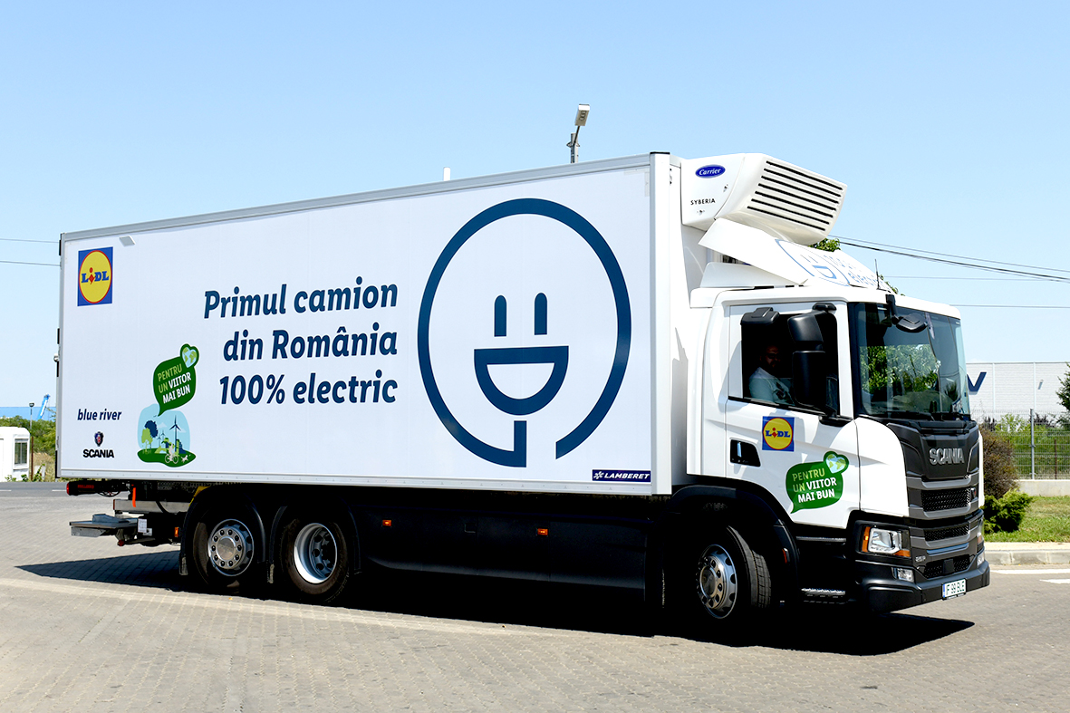 Primul camion electric din România marca Scania va face parte din flota Blue River și va livra produse pentru Lidl România Primul camion electric din România marca Scania va face parte din flota Blue River și va livra produse pentru Lidl România