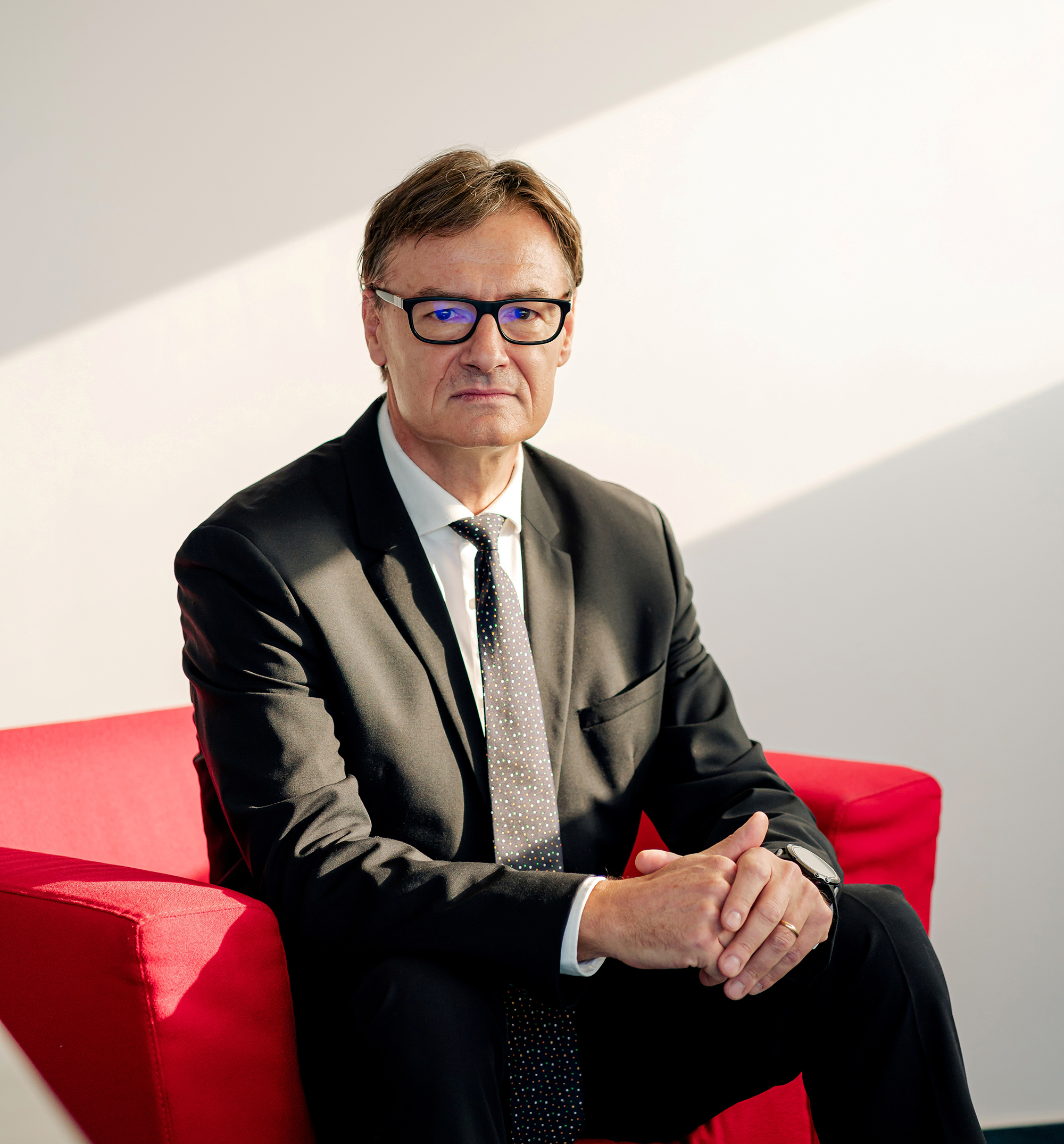 Emil BITULEANU, CEO, Libra Internet Bank: O bancă trebuie să funcționeze simplu, clar, ca o aplicație de tehnologie fără nevoie de instrucțiuni