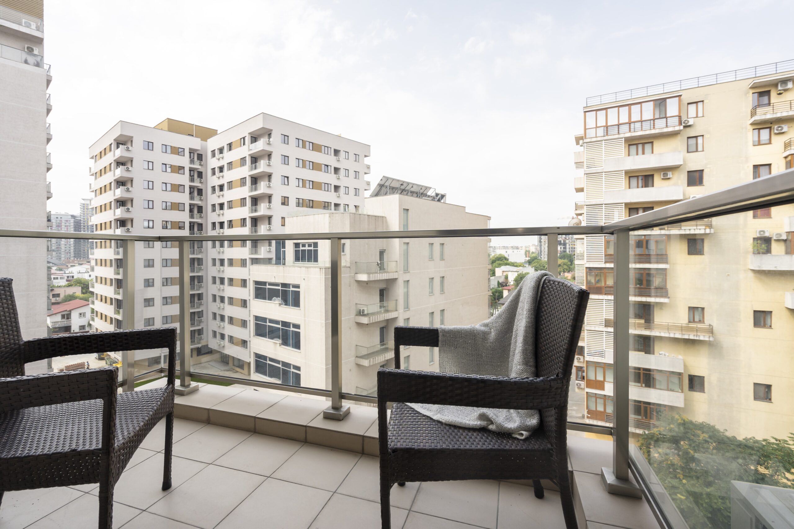 Colliers intermediază închirierea în totalitate pentru faza 3 a proiectului rezidențial Vitan Estates și își consolidează parteneriatul cu Bucharest Properties REIT Colliers intermediază închirierea în totalitate pentru faza 3 a proiectului rezidențial Vitan Estates și își consolidează parteneriatul cu Bucharest Properties REIT