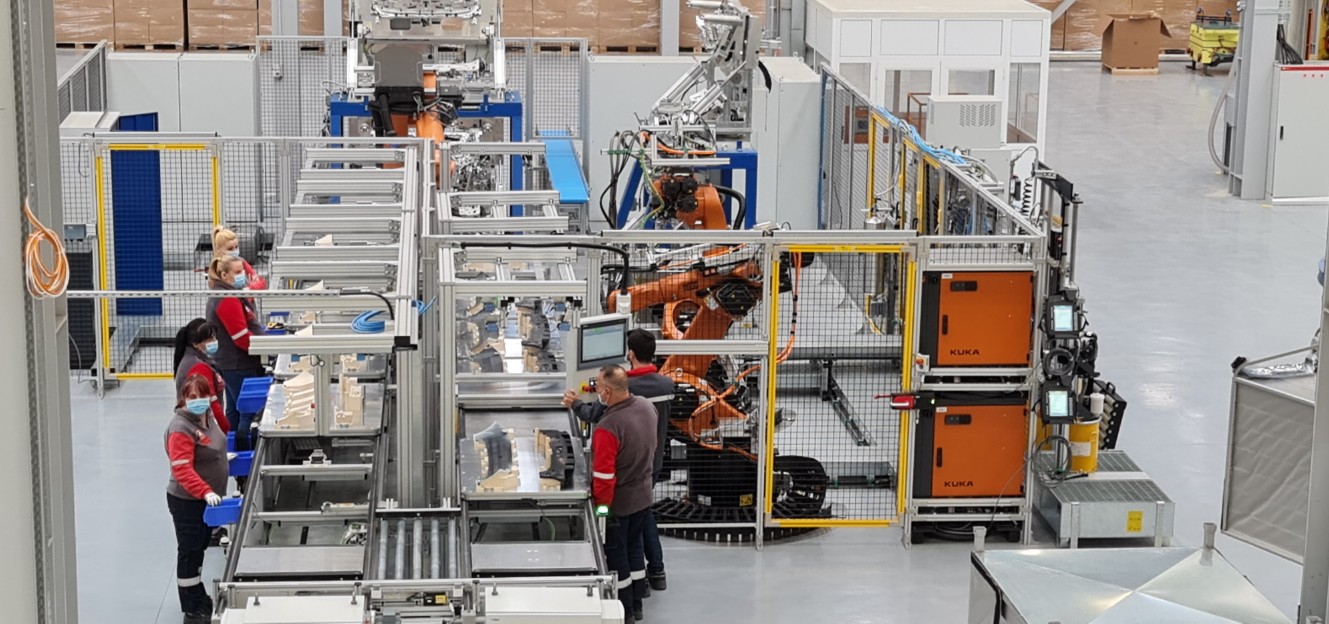 EximBank finanțează dezvoltarea Farplas & Smart Solutions, furnizor pentru industria automotive EximBank finanțează dezvoltarea Farplas & Smart Solutions, furnizor pentru industria automotive
