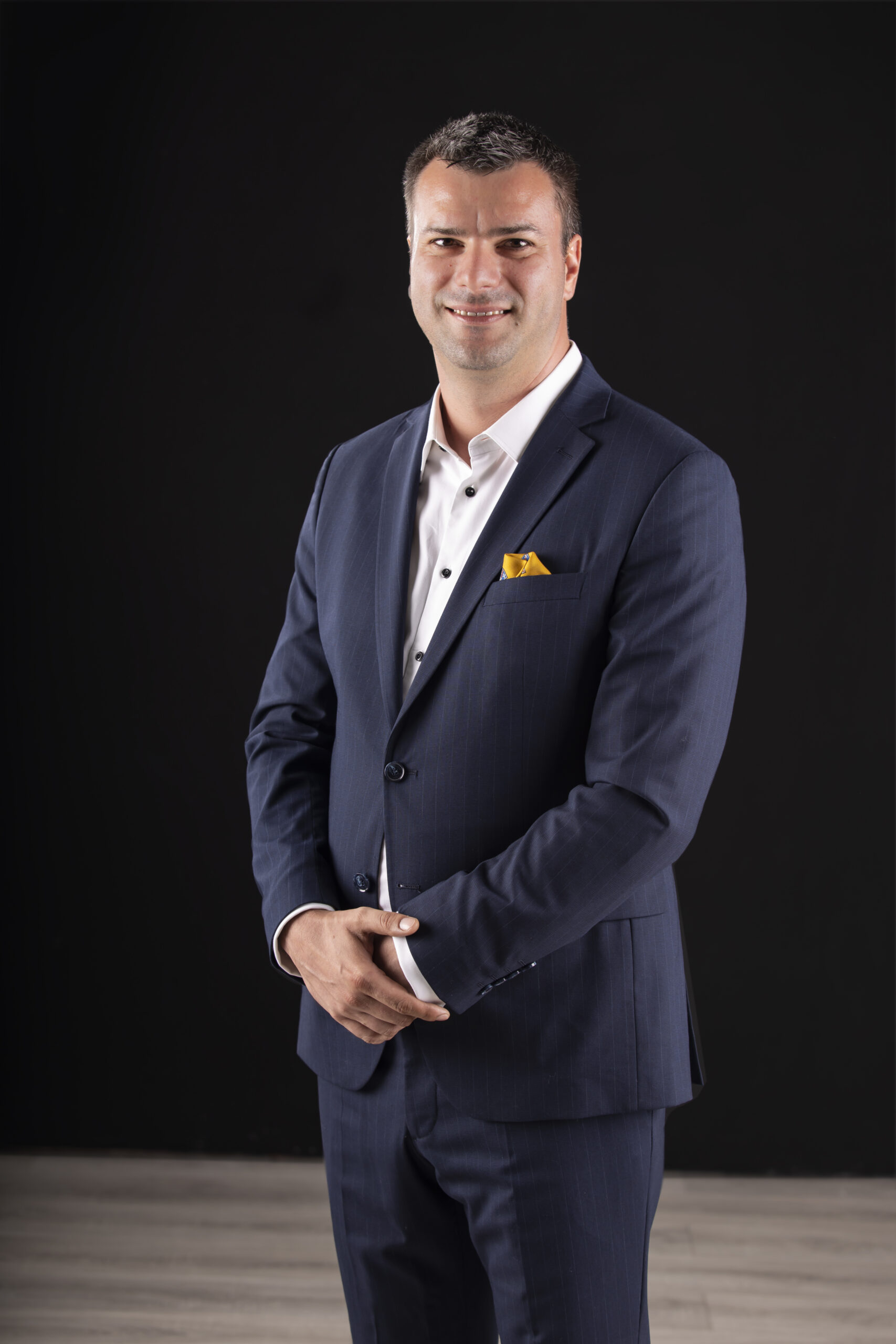 TRUDA, primul startup românesc care analizează performanța produselor magazinelor online folosind machine learning, țintește o cifră de afaceri de 500.000 euro în primul an TRUDA, primul startup românesc care analizează performanța produselor magazinelor online folosind machine learning, țintește o cifră de afaceri de 500.000 euro în primul an