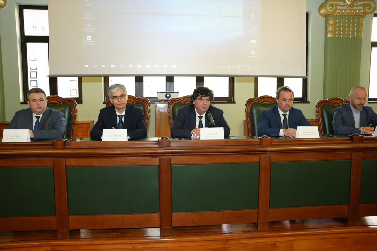 Transelectrica continuã parteneriatul cu Universitatea Politehnica Timișoara în domeniul energetic