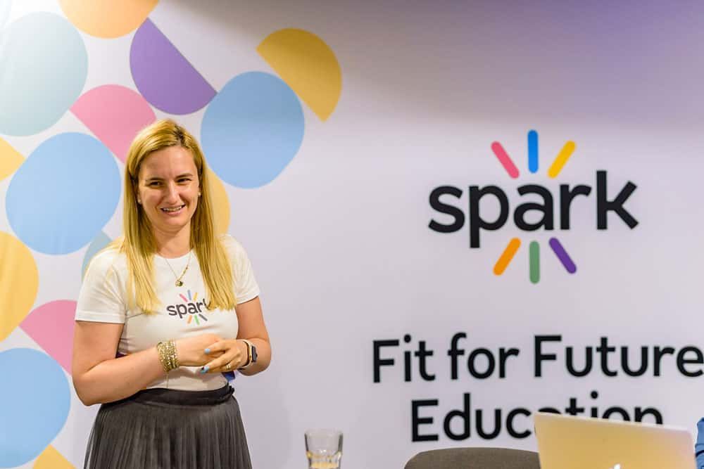 Spark strânge 700.000 euro prin SeedBlink pentru a dezvolta liceul internațional hibrid