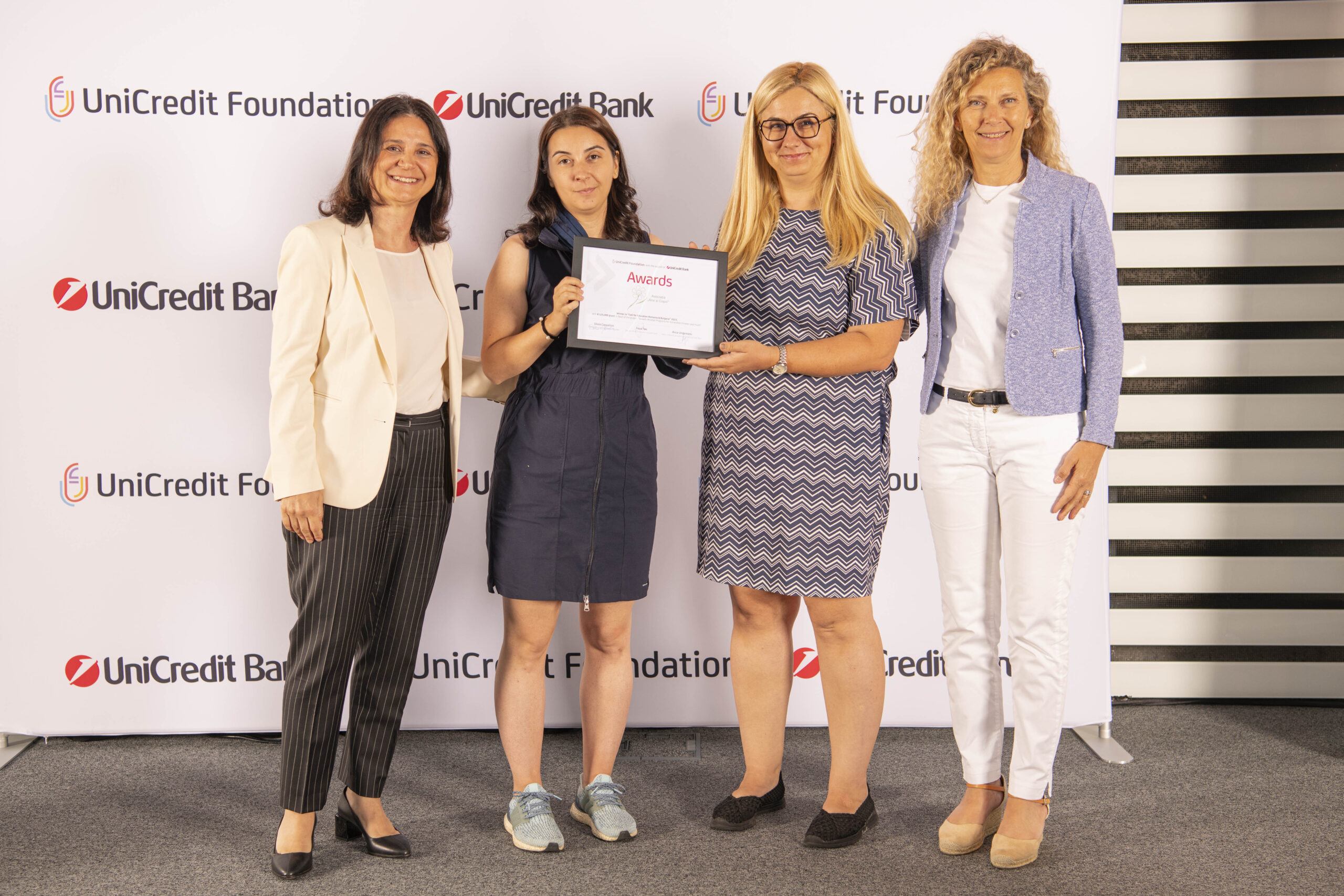 Fundația UniCredit,  în colaborare cu UniCredit Bank, sprijină  proiecte educaționale în România, în cadrul ediției pilot a programului “Call for Education – România & Bulgaria”